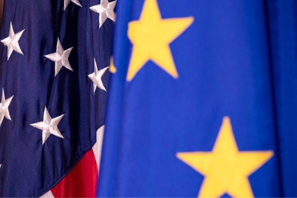 У ЄС розглядають контрзаходи на підвищення Трампом мит на сталь