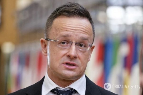 Зеленський розкритикував позицію Орбана щодо України в ЄС: Сійярто зухвало відповів