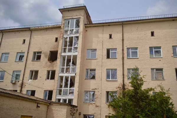 РФ вп’яте атакувала Семенівську лікарню на Чернігівщині