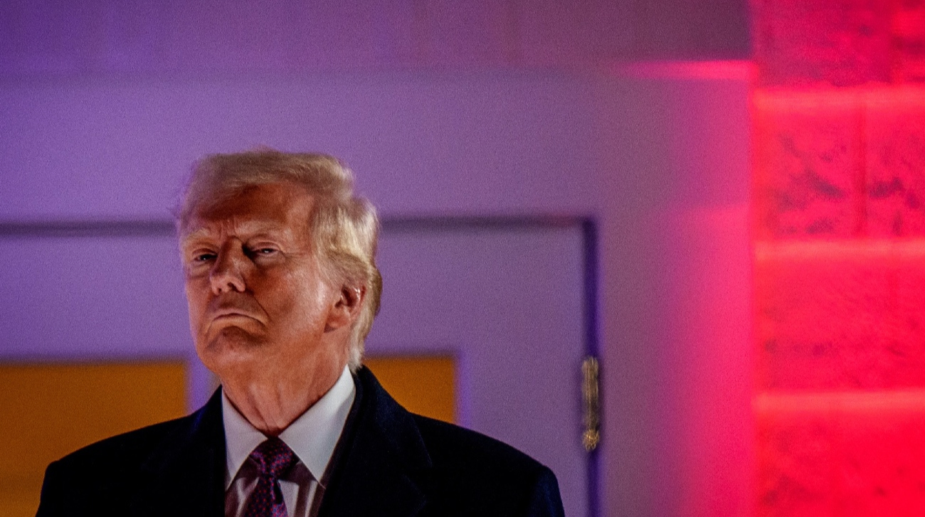 У Чернігові сквер “Казка” перейменували на честь Трампа