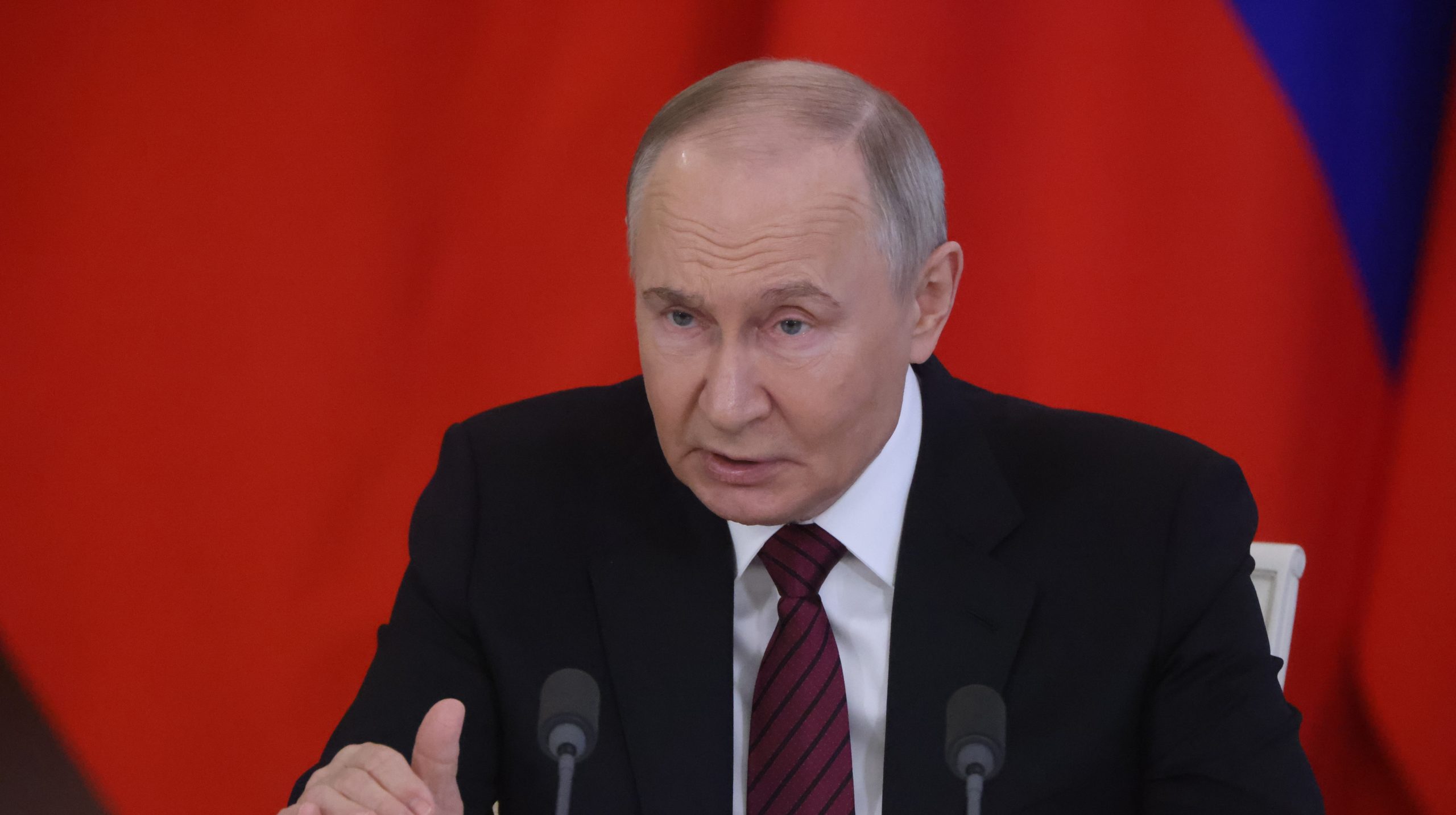 Путін заявив, що готовий зустрітись з Трампом в Угорщині