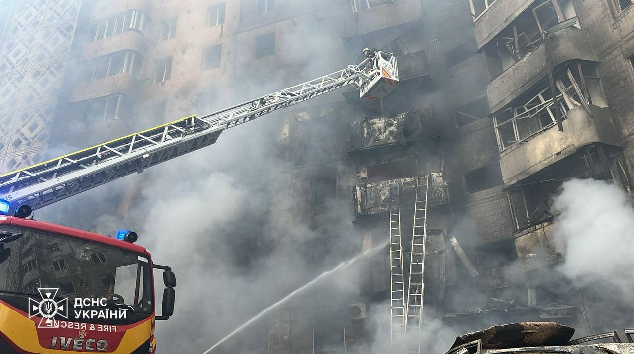 У будинок в Тернополі попередньо влучила ракета Х-101 – Ігнат