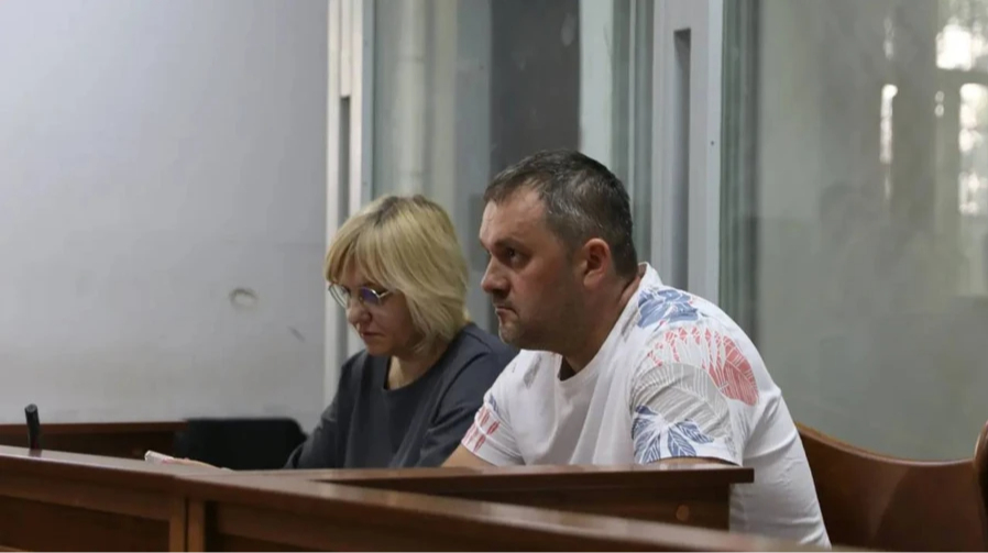 Російський “кріт” в НАБУ: суд відпустив під домашній арешт детектива бюро Гусарова