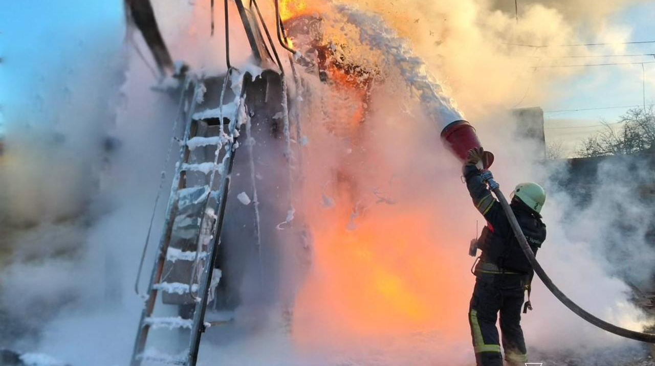 Росіяни двічі вдарили по Полтавщині – пошкоджено енергооб’єкт
