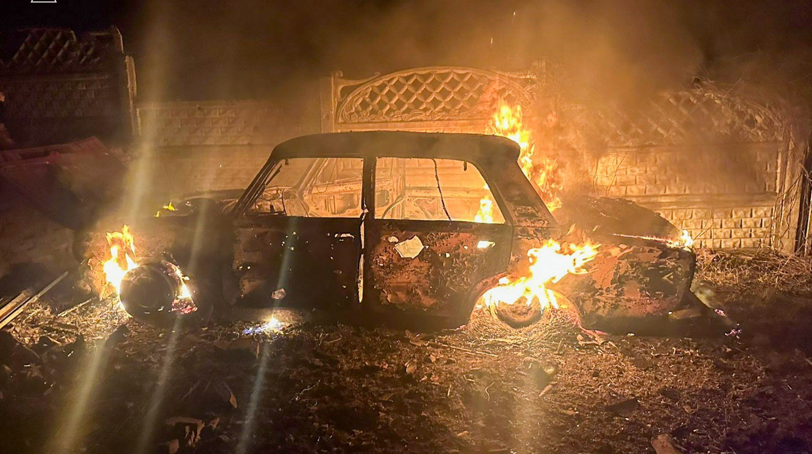 РФ запустила майже 2500 дронів та КАБів за тиждень – Зеленський