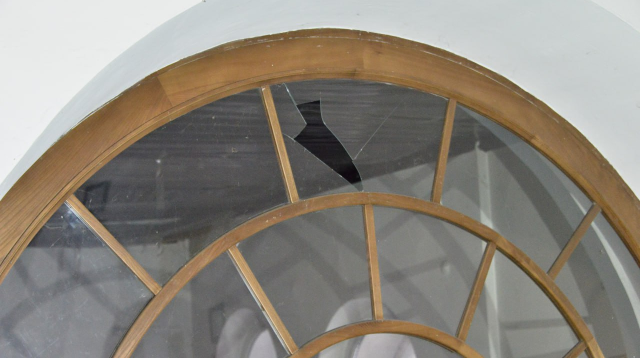 Вперше з часів Другої світової: атака РФ пошкодила Печерську лавру в Києві