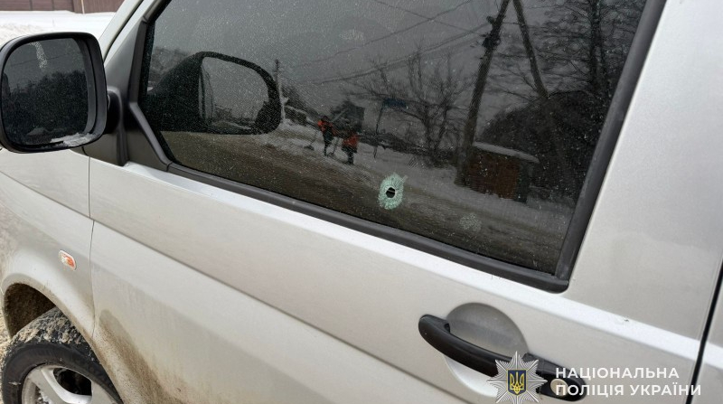 Біля Львова стріляли в автівку ТЦК