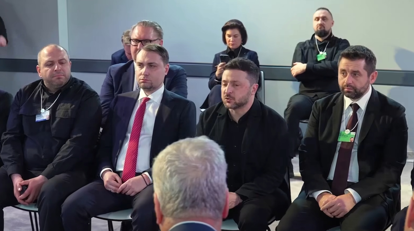 ЗМІ: В Абу-Дабі відновилися переговори між Україною, США і РФ