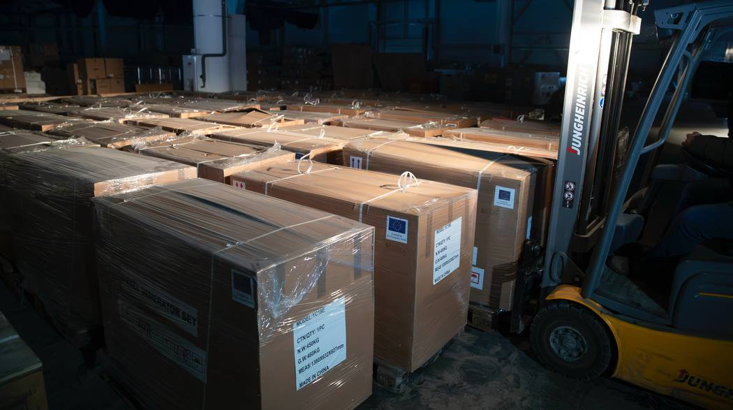 До Києва прибула партія зі 177 генераторів від ЄС – Кличко