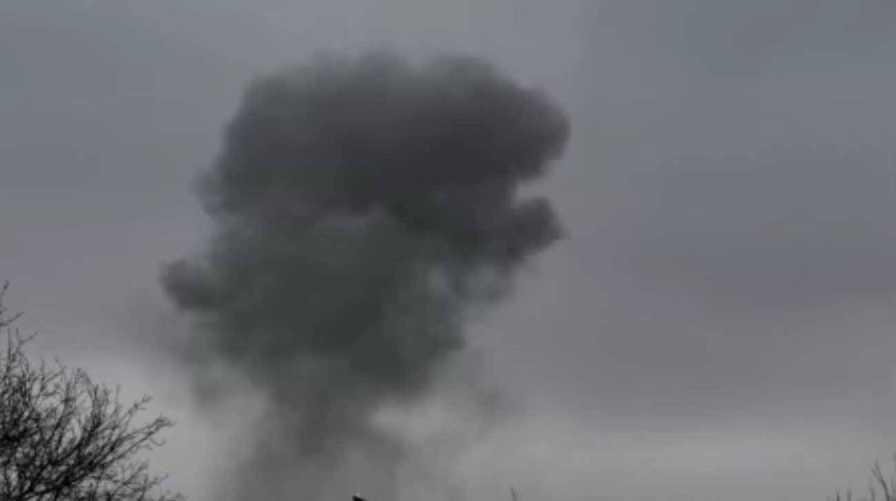 Дрон влучив біля зупинки на Запоріжжі: поранені дві жінки