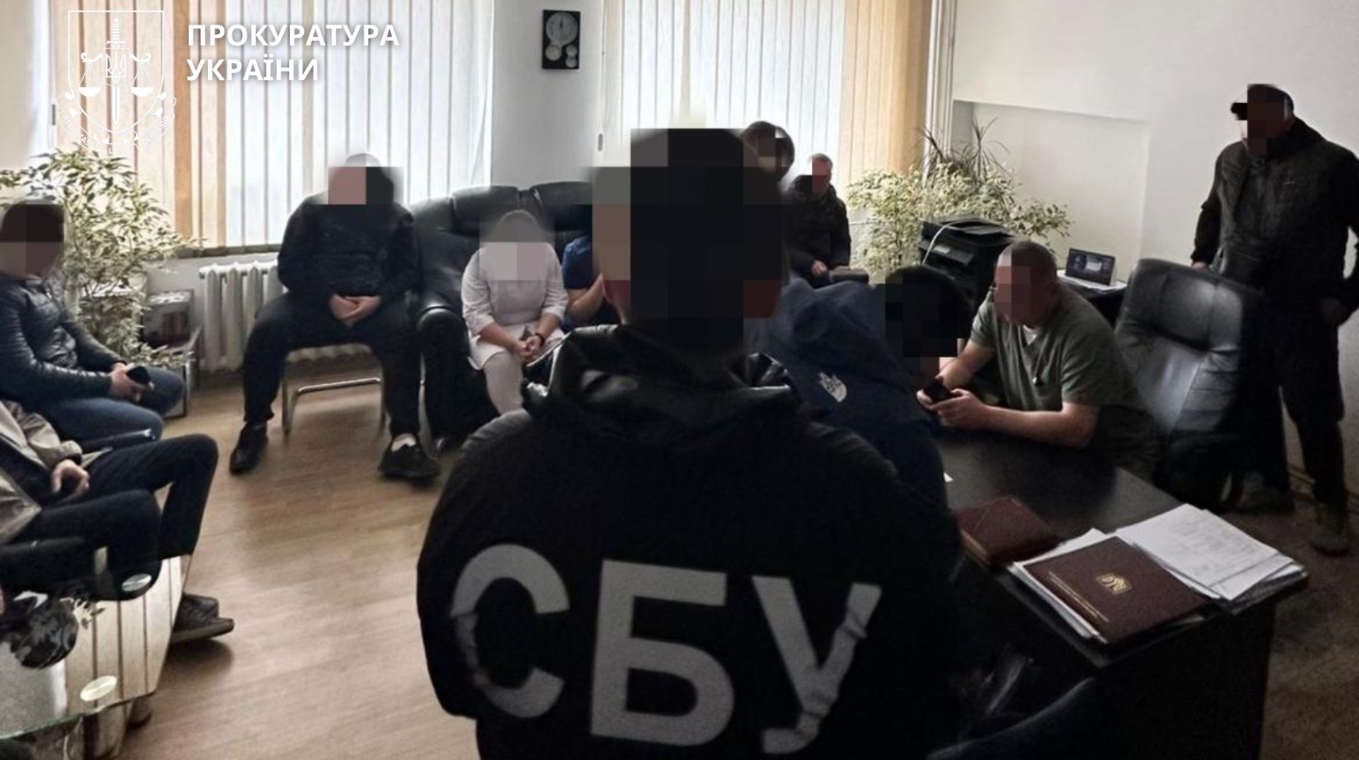 Ухилення від мобілізації “під ключ”: схему з підставними викликами “швидкої” налагодили в Черкасах